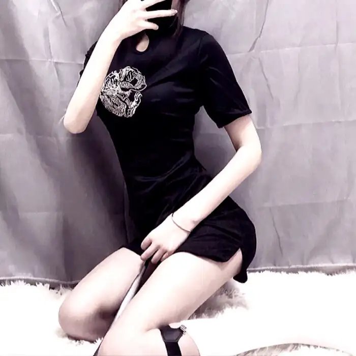 歌女怀春